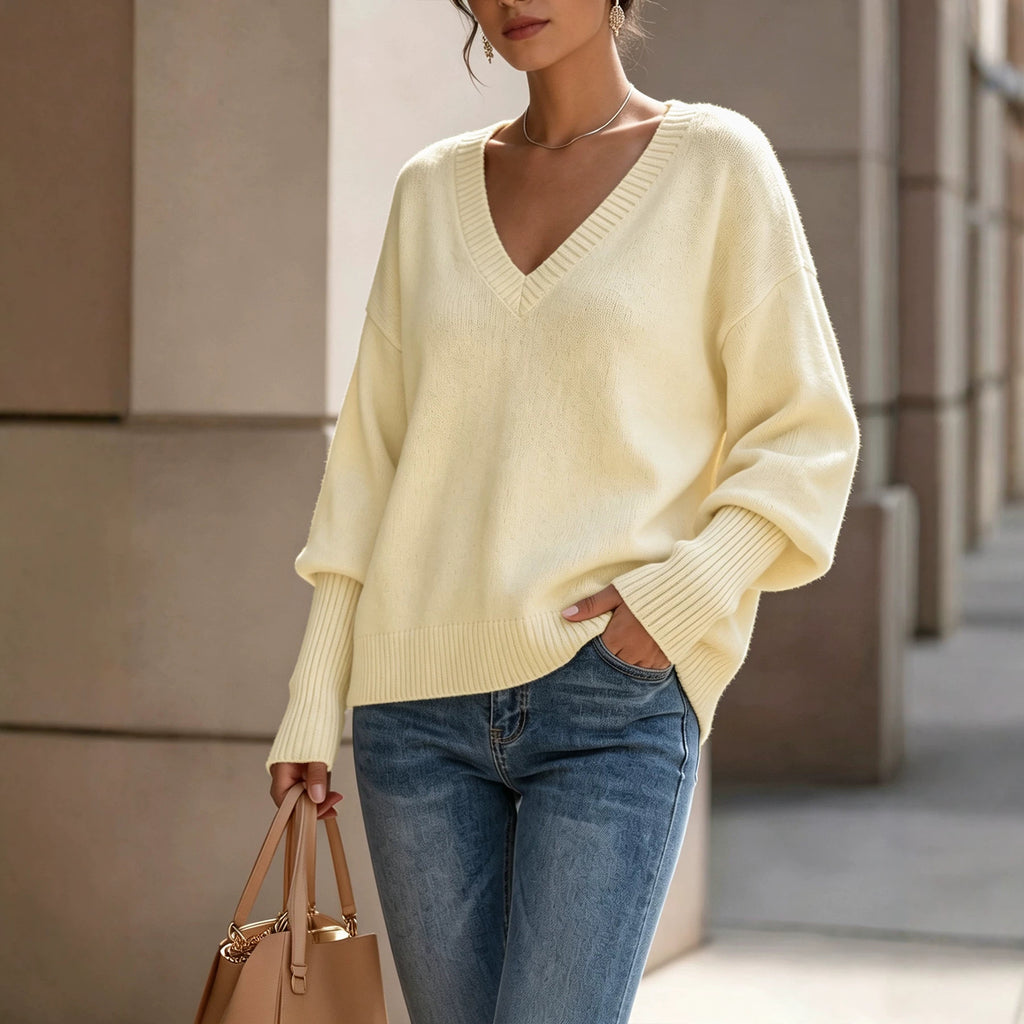 Women’s Knit Turtleneck Pullover - Soft and Elegant