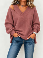 Elegant Women's Blouse - Flowy and Polished