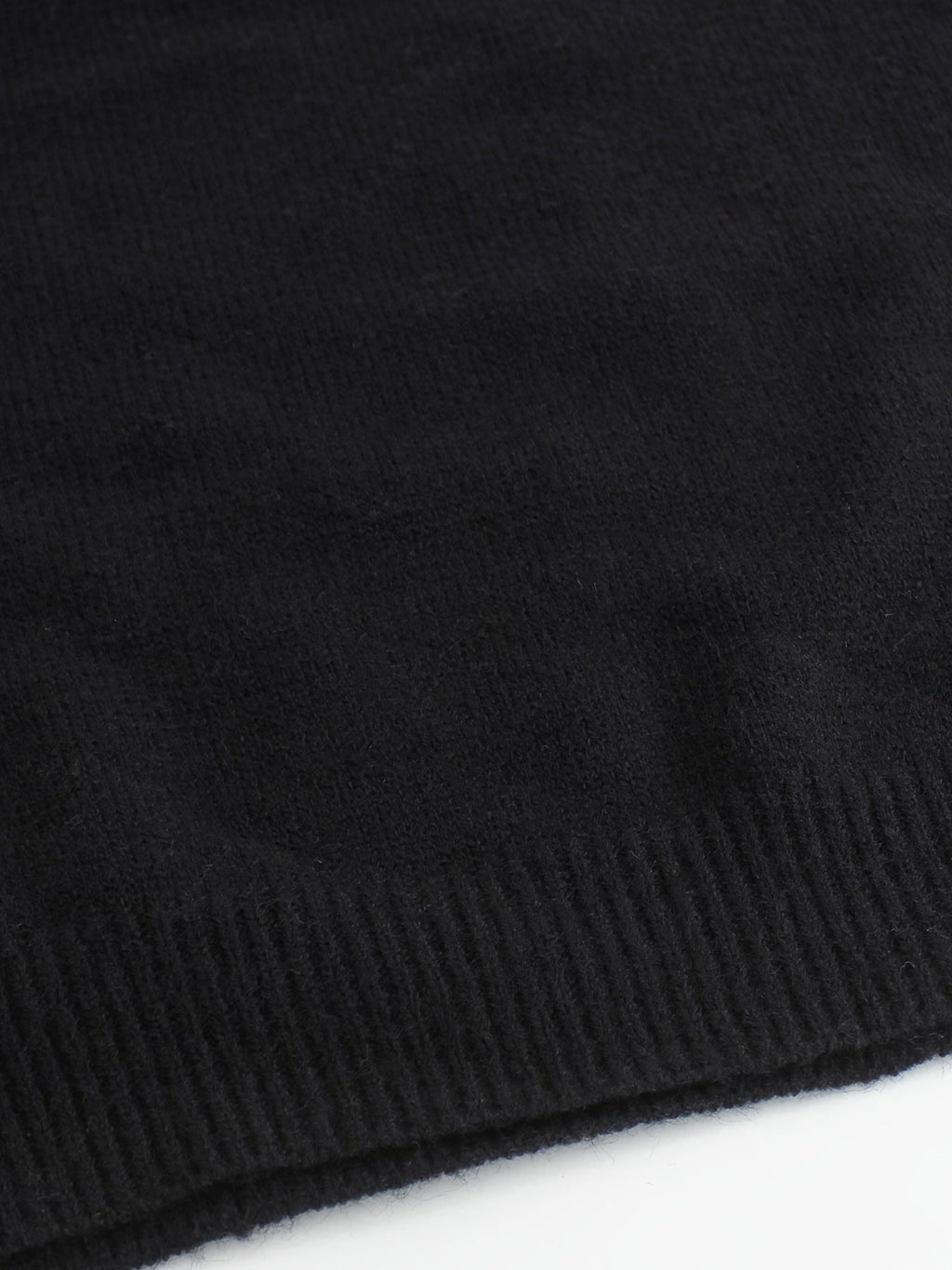 Women’s Ribbed Sweater with Striped Cuffs – Modern Cozy Knit