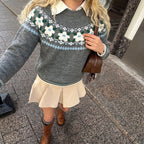 Retro Floral Pullover Sweater - Soft and Feminine