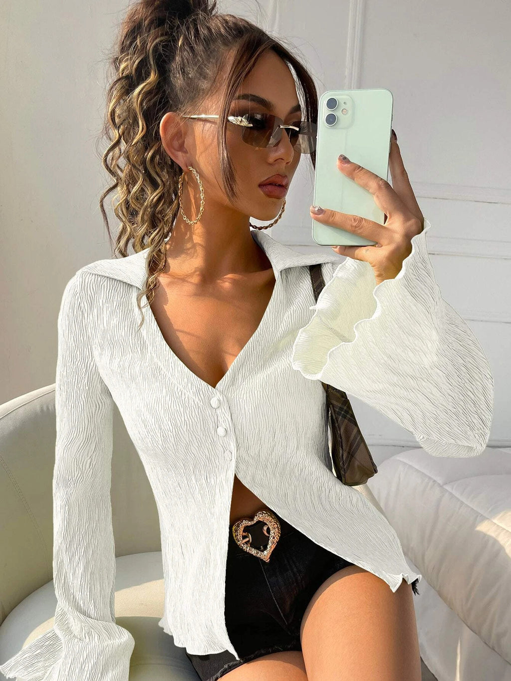 Retro Close-Knit Long-Sleeve Top - Soft and Easy