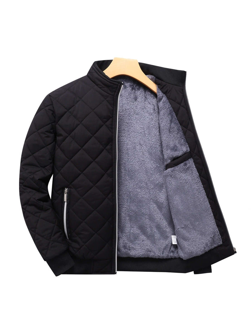 Men's quilted winter jacket featuring a cozy faux fur lining and stylish ribbed cuffs, perfect for staying warm and fashionable in cold weather. 3