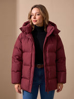 Women’s Oversized Hooded Puffer Jacket - Warm and Modern
