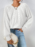Women’s Cable-Knit Crewneck Sweater - Soft and Versatile