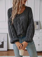 Women’s Cable-Knit Sweater – Soft Classic Pullover